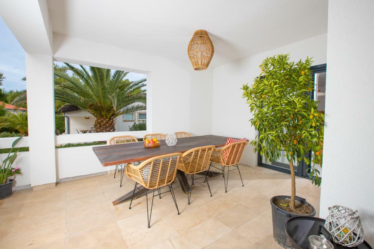 Sunsetloft Vir Apartman Kültér fotó
